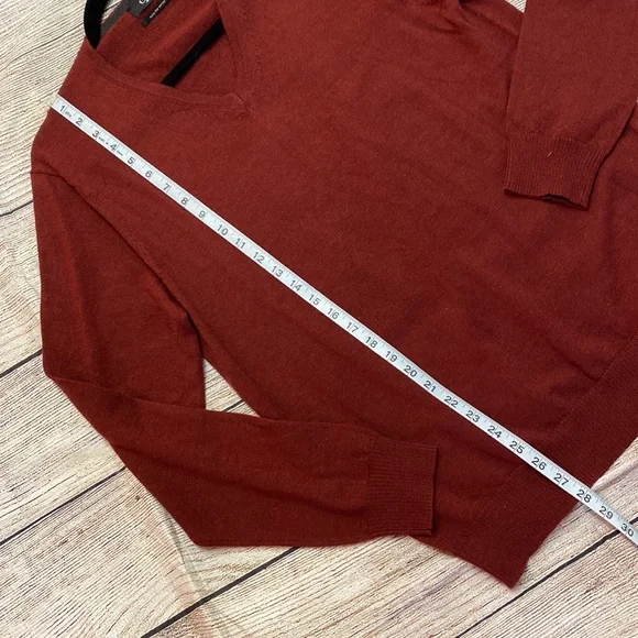 Calvin Klein extra fine 100% Murano wool V-neck lightweight sweater sz M - Picture 3 of 4